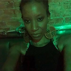 Meet your Posher, Markeeta